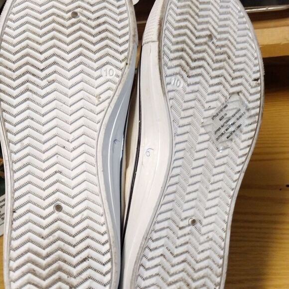 White sneakers - Picture 5 of 5